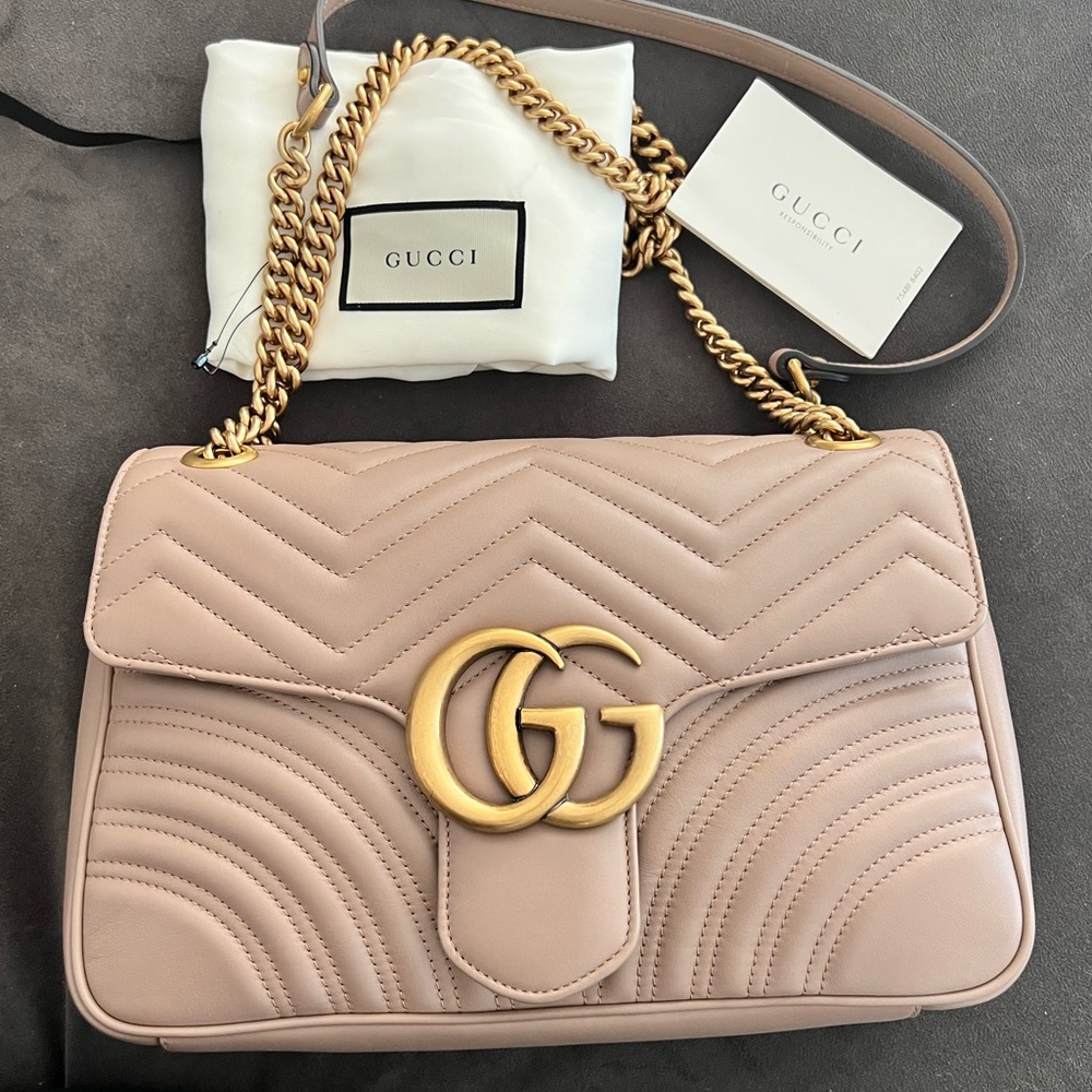 Brand New Authentic Gucci Marmont Bag Medium Size